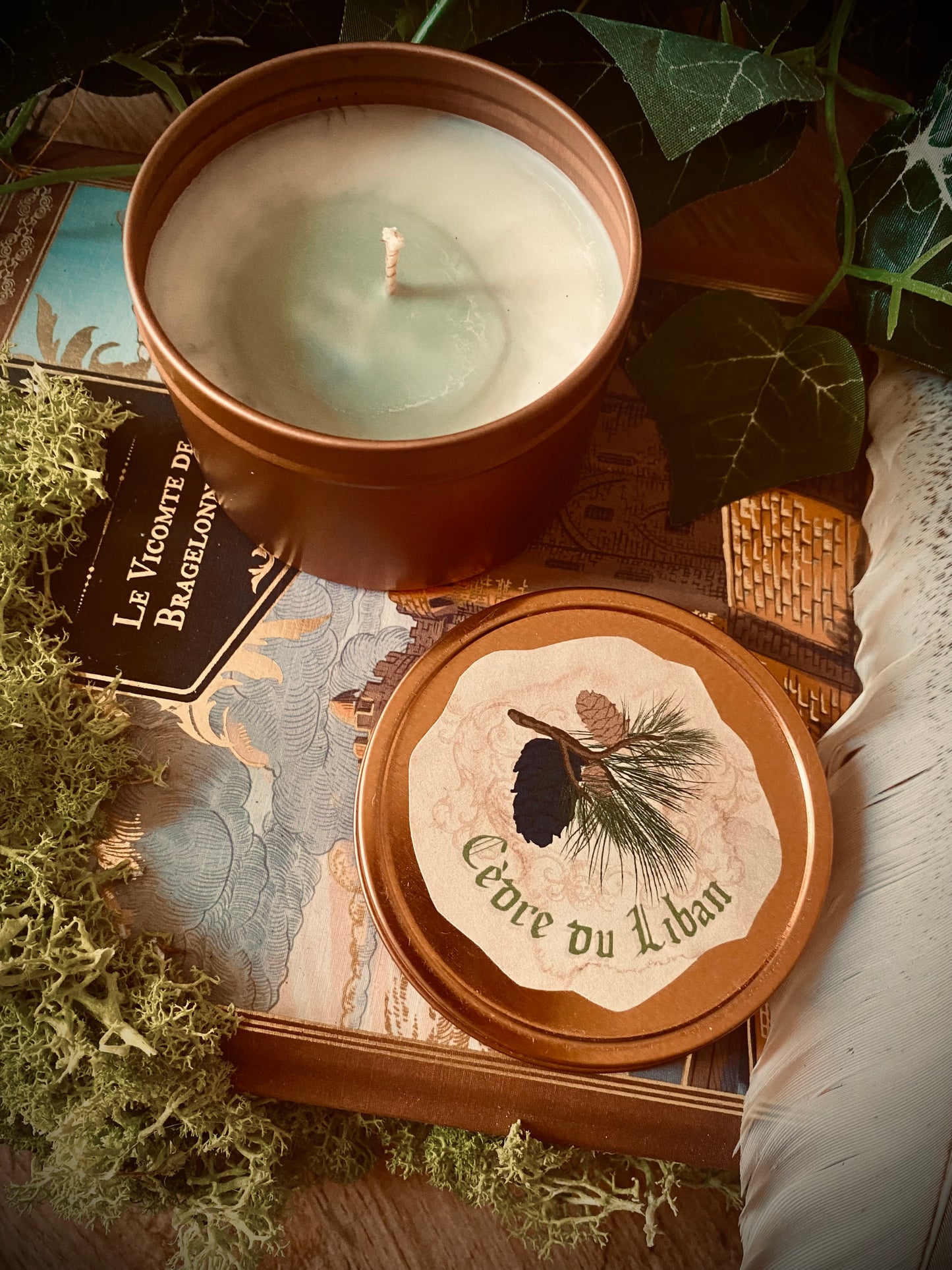 Bougie médiévale parfum cèdre du liban